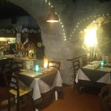 Locanda Cantina Di Bacco 산마리노 외부 사진