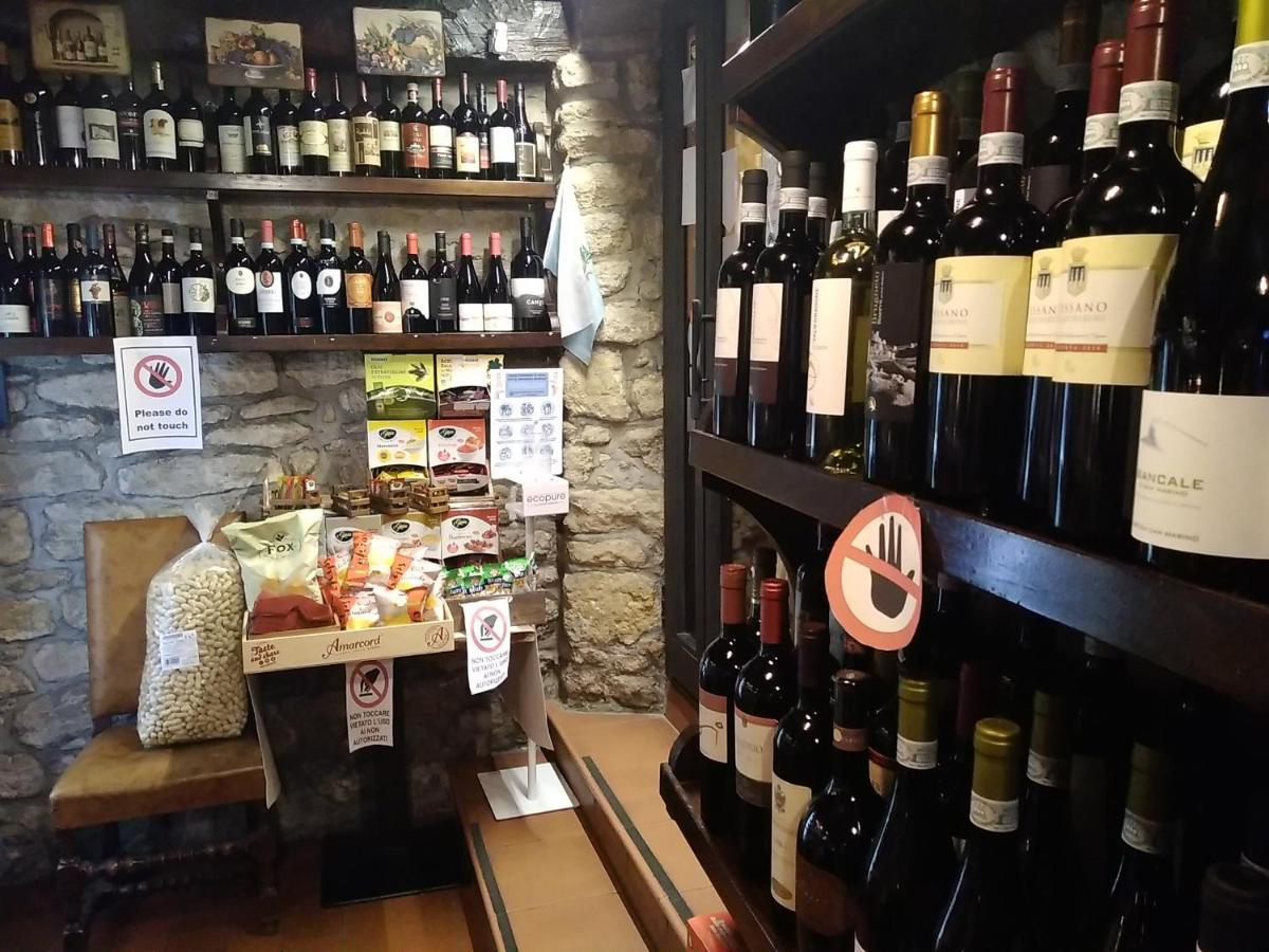 Locanda Cantina Di Bacco 산마리노 외부 사진