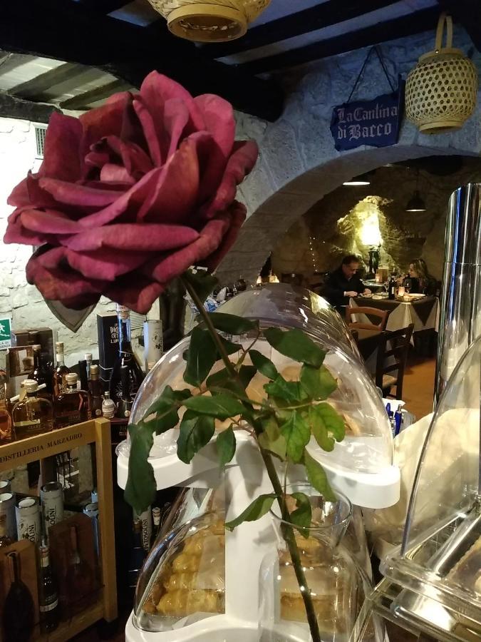 Locanda Cantina Di Bacco 산마리노 외부 사진