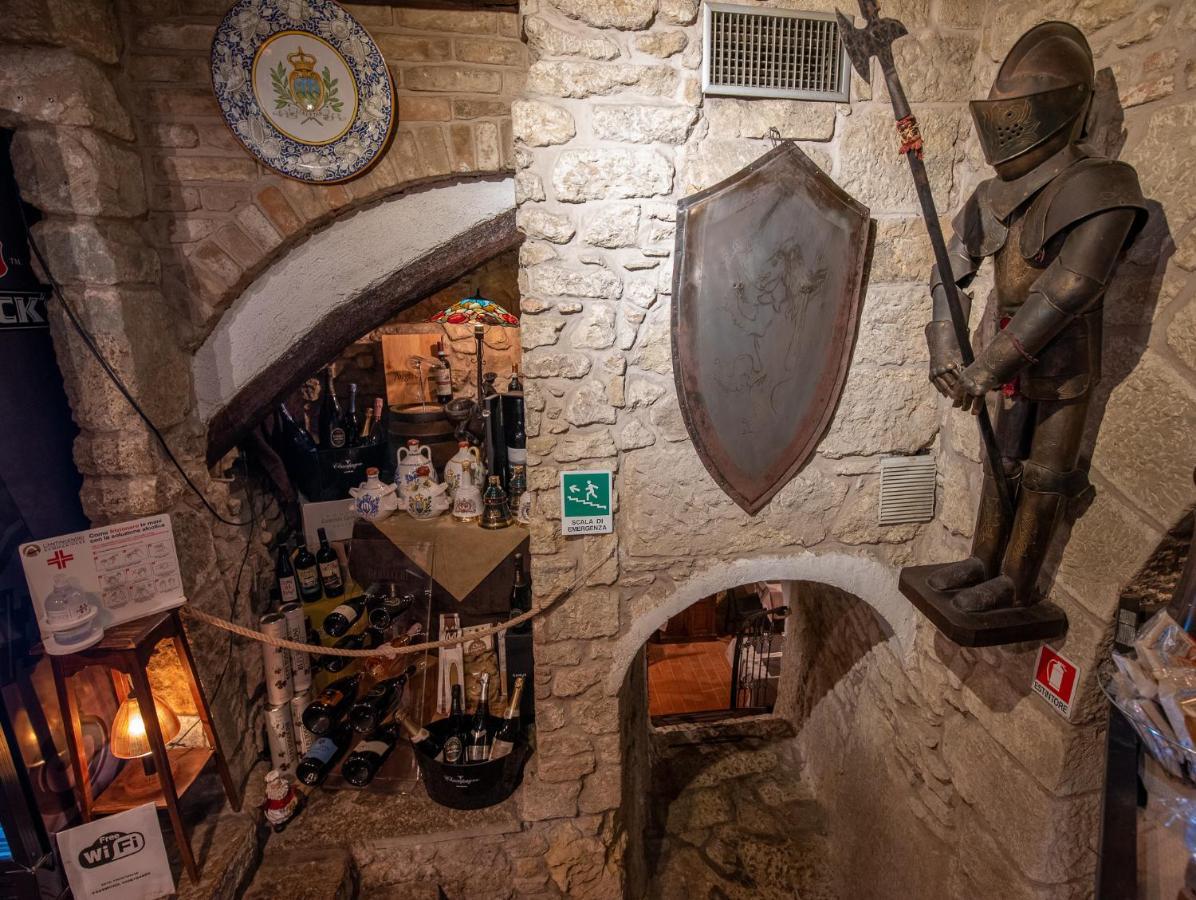 Locanda Cantina Di Bacco 산마리노 외부 사진