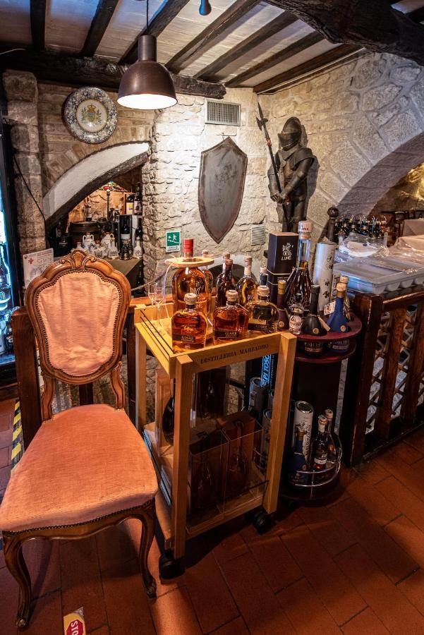 Locanda Cantina Di Bacco 산마리노 외부 사진