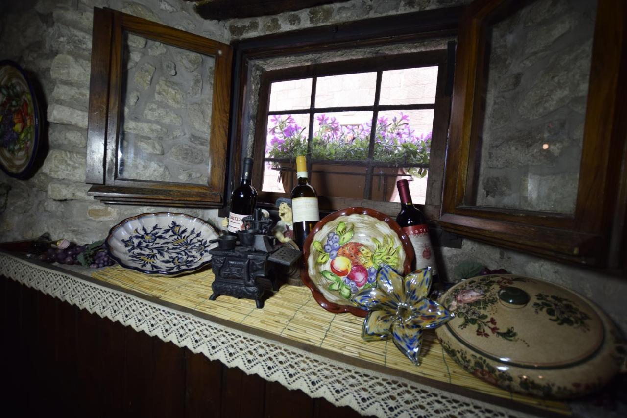Locanda Cantina Di Bacco 산마리노 외부 사진